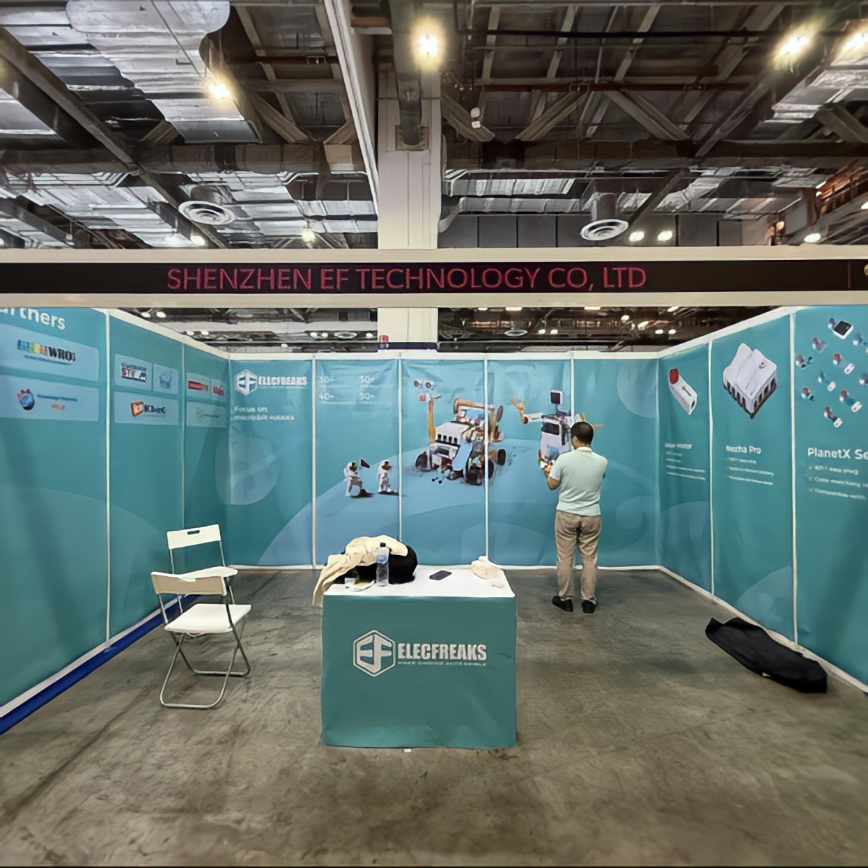 ELECFREAKS exhibition booth at the World Robot Olympiad featuring micro:bit STEM education kits