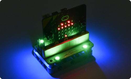 Luminous effect of the expansion board in the micro:bit Wonder Building Kit